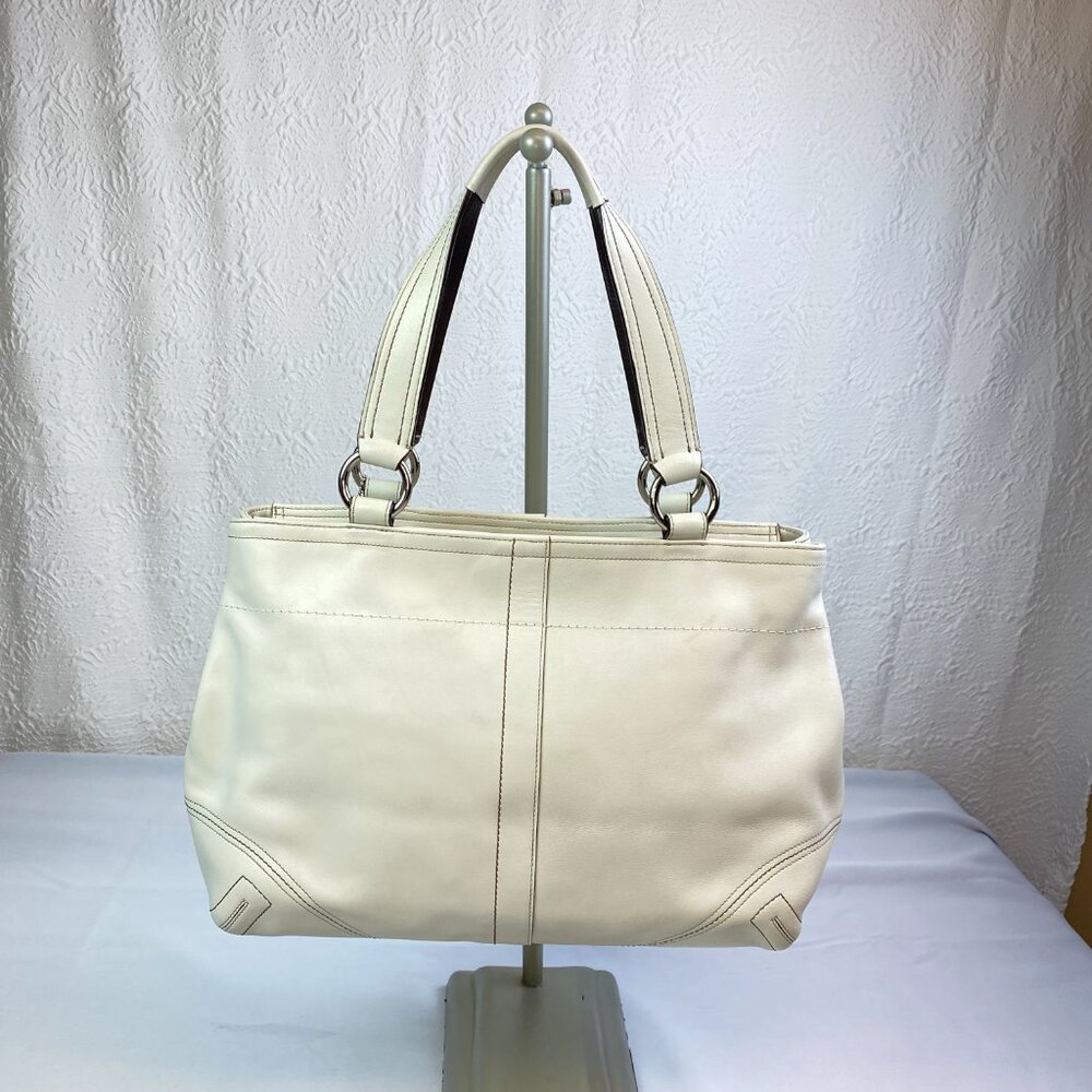 Coach Legacy Leather Pocket Tote | Cindy 🤍  Buckle Front Multi-Compartment 6468 - Picture 4 of 16
